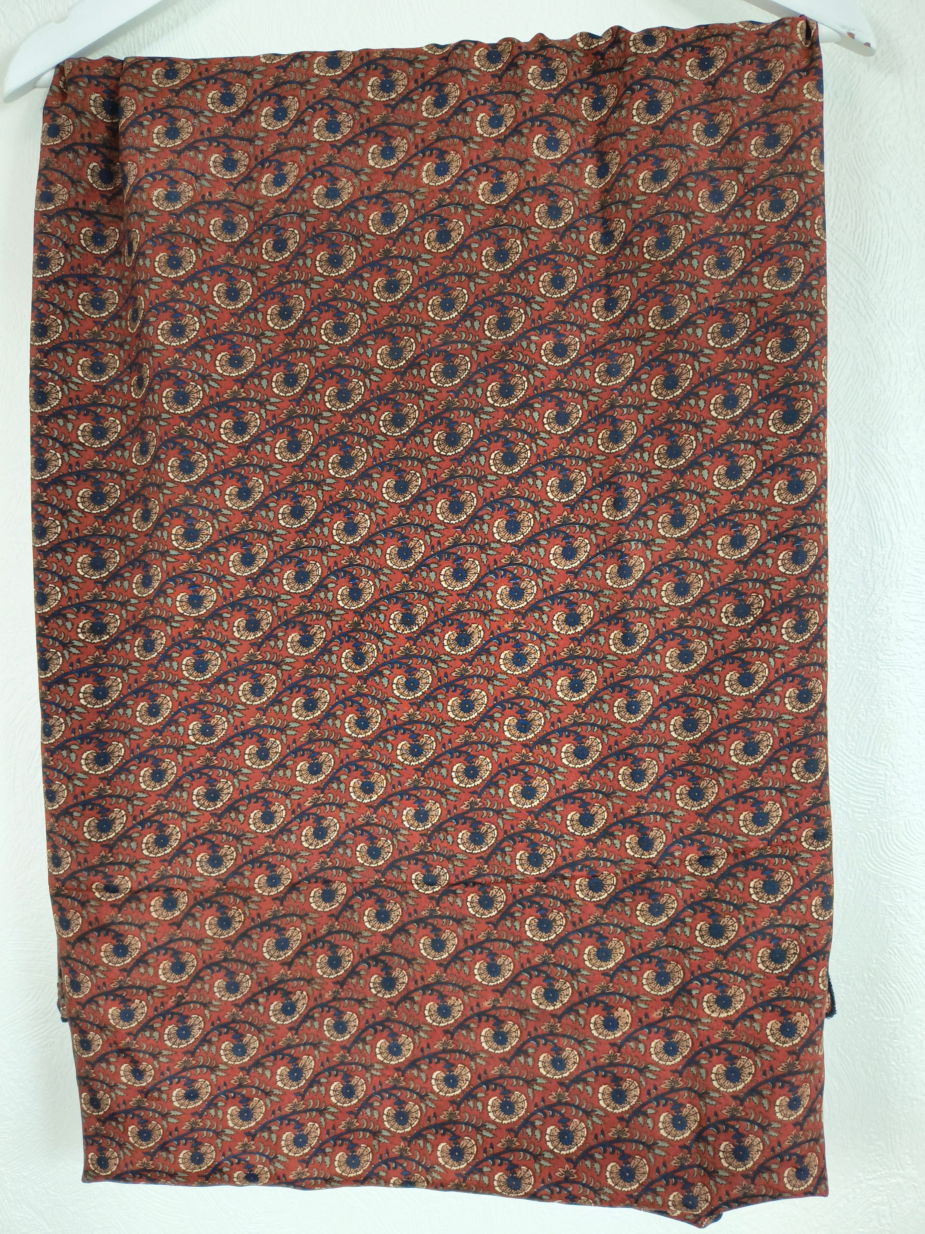 Meera Silketørklæde Floral Brown