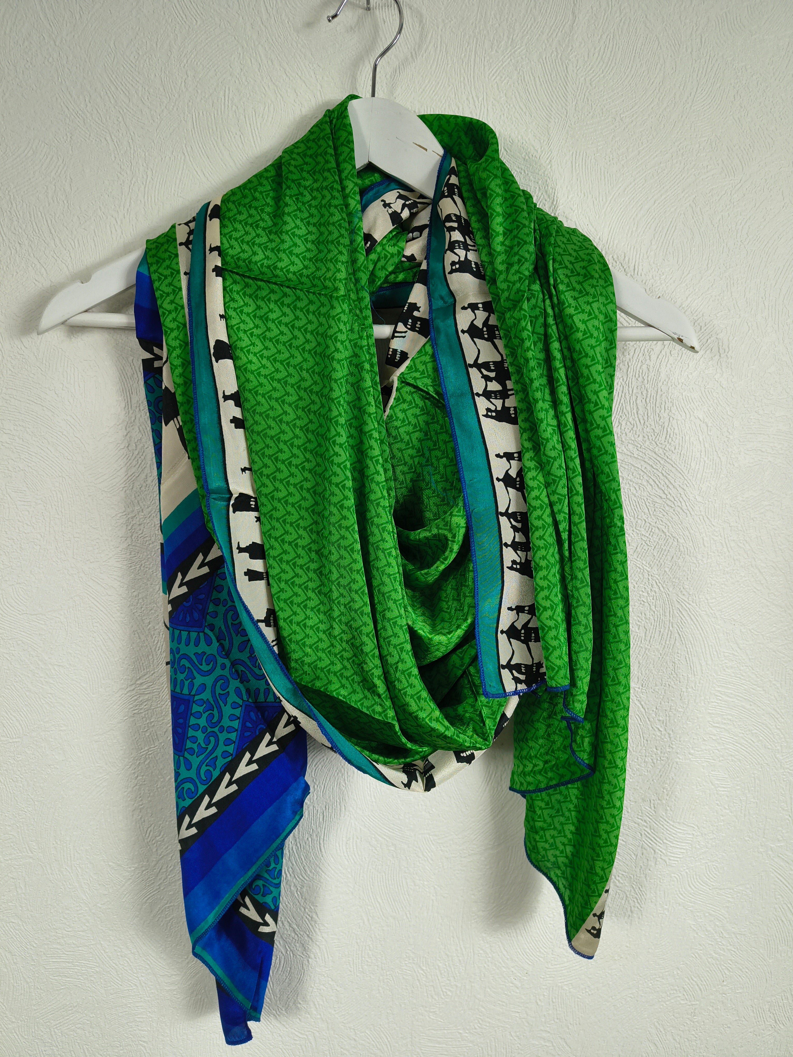 Meera Silketørklæde Green n&