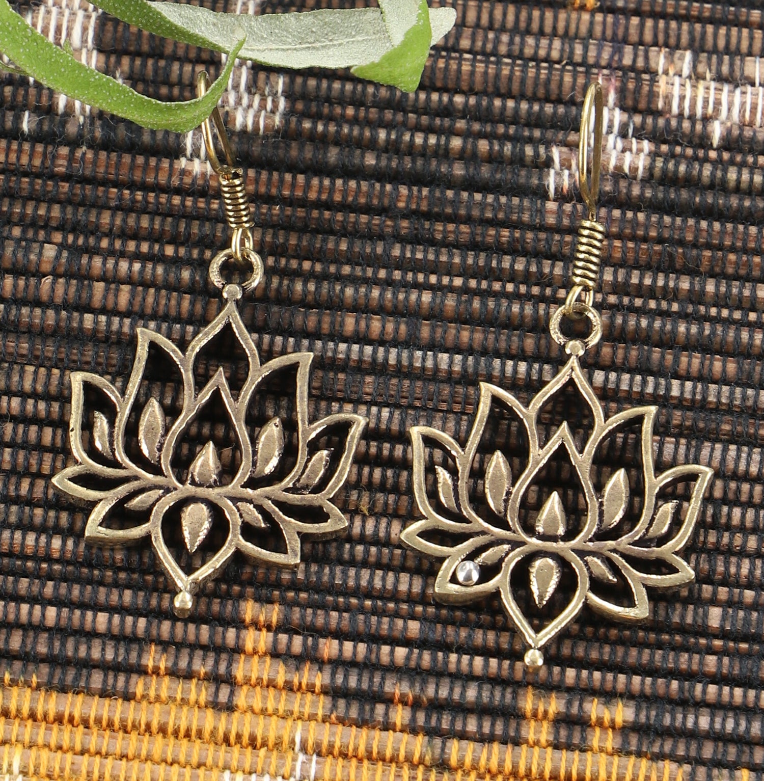 Lotus Øreringe Messing