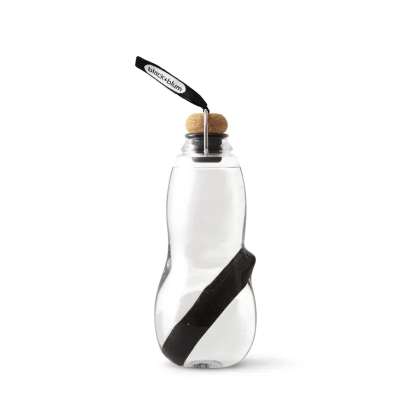 Vandflaske med filter – Eau Good fra Black+Blum