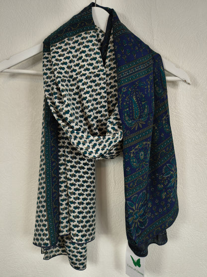 Meera Silketørklæde Navy Cream