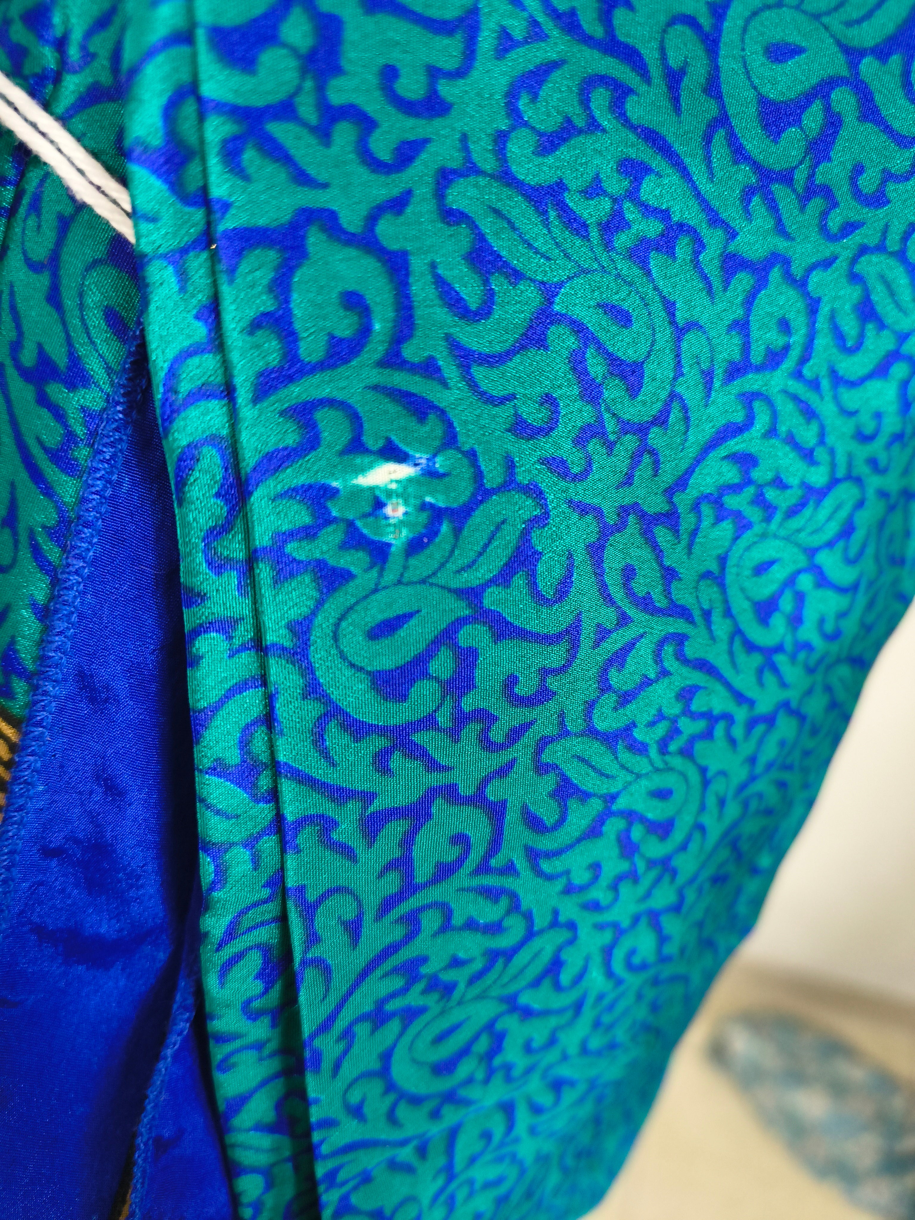 Meera Silketørklæde Turquoise Blue